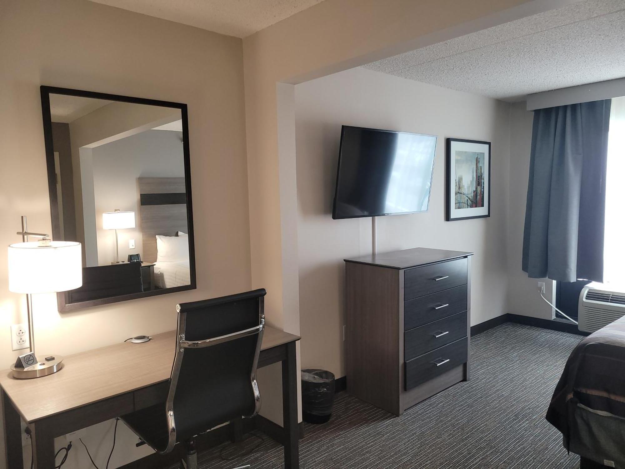 Wingate By Wyndham Lima Hotel Bilik gambar