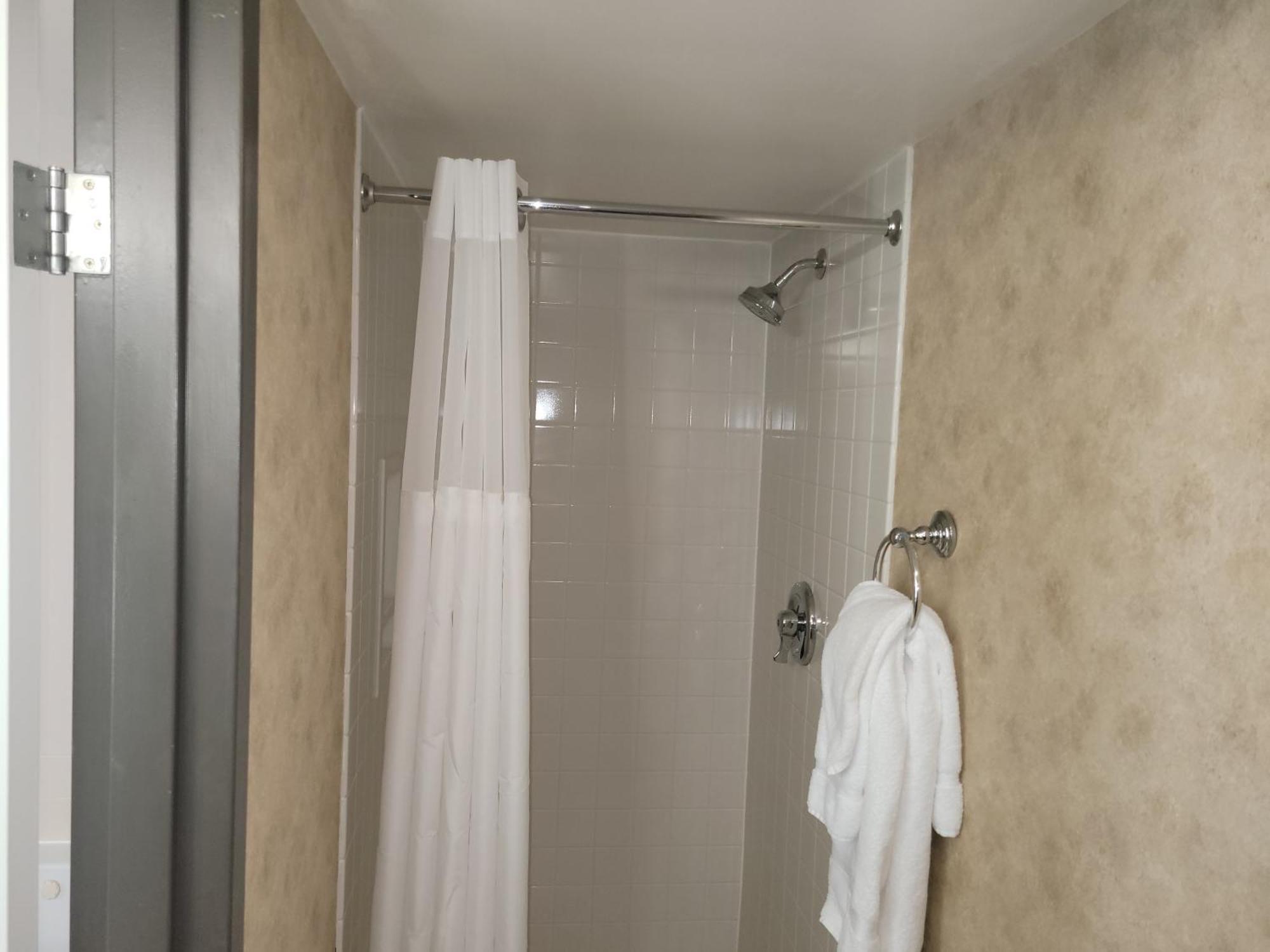 Wingate By Wyndham Lima Hotel Bilik gambar